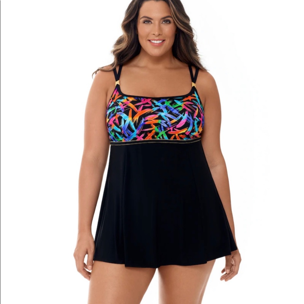 Longitude 22W 1 Piece Empire Princess Seam Swimdress